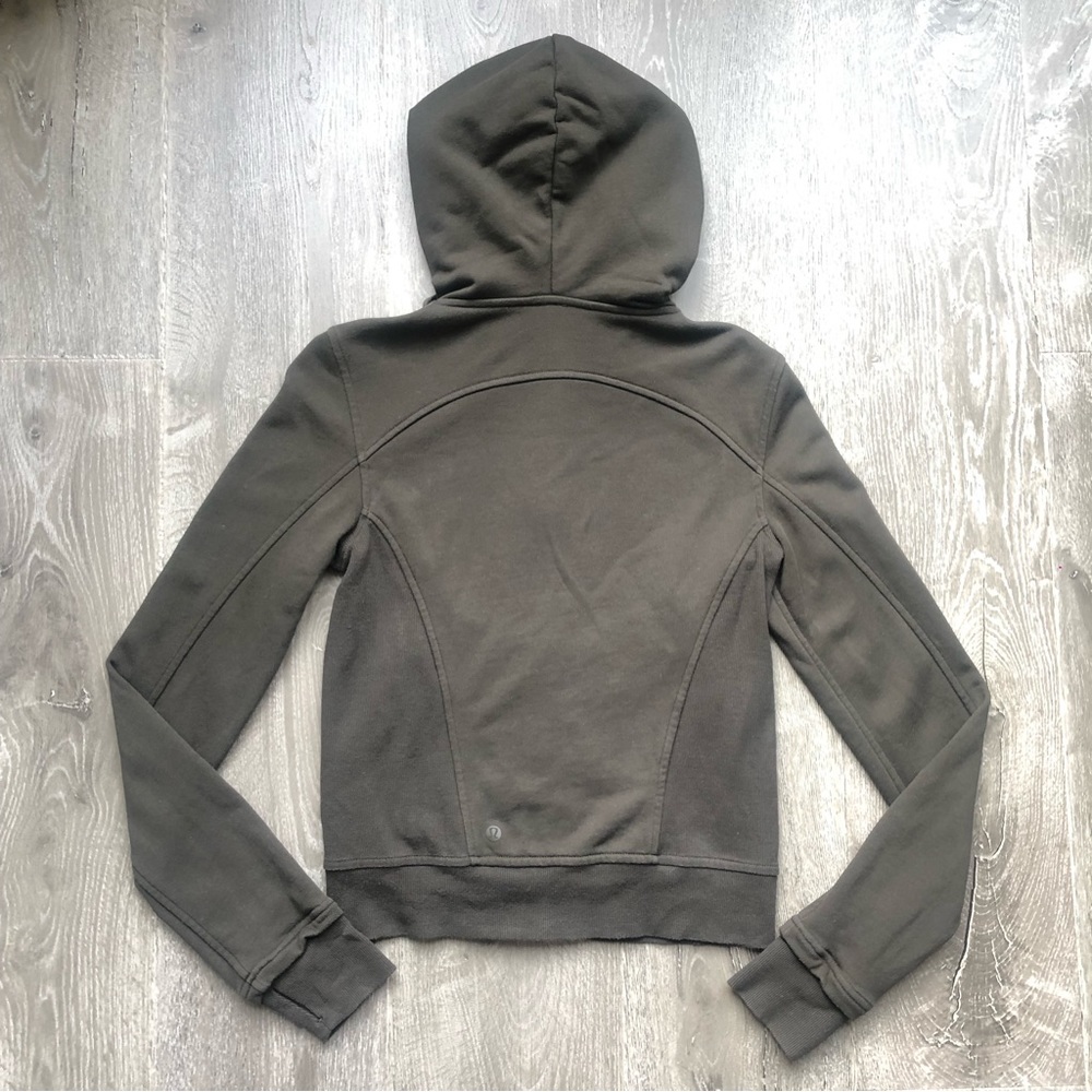 Lululemon Press Pause Jacket  - Picture 8 of 11